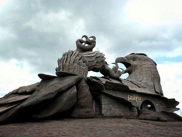 世界上最大的鸟雕塑制作2